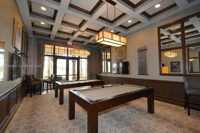 Building Photo - 8630 Lakeside Bnd