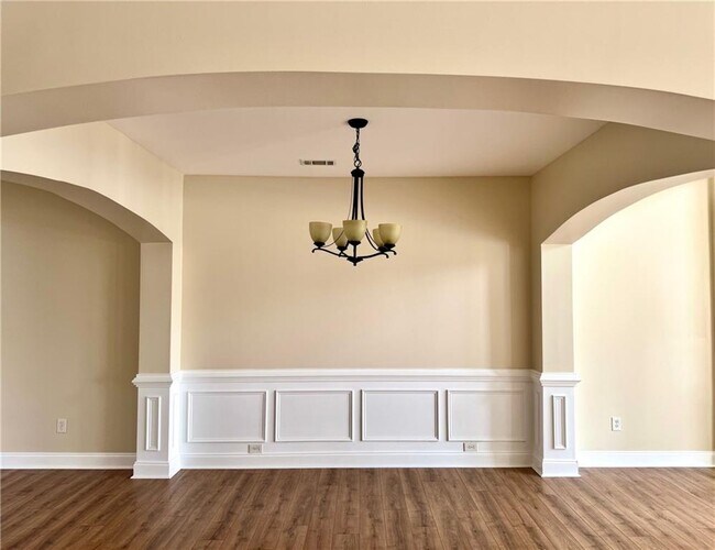 Building Photo - 5235 Cactus Cove Ln