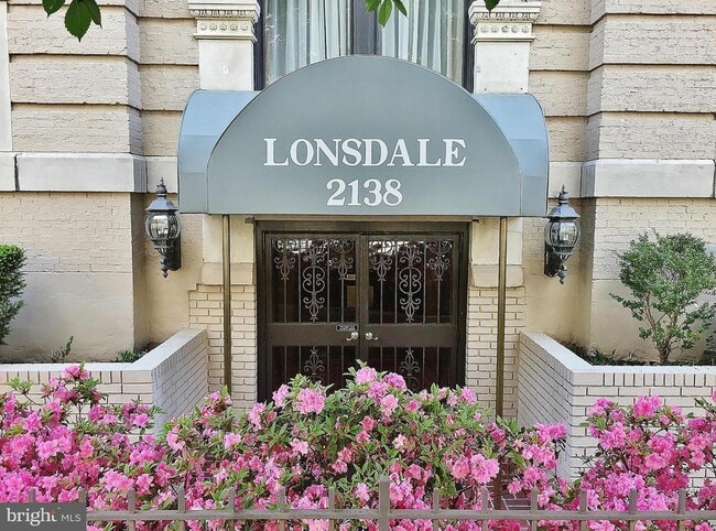 Primary Photo - 2138 California St NW