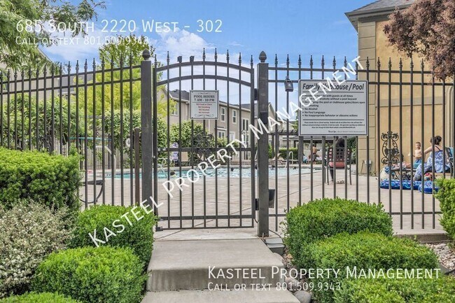 Building Photo - 685 S 2220 W