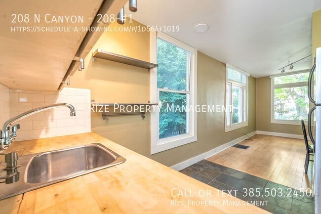 Building Photo - 208 N Canyon-208-#1