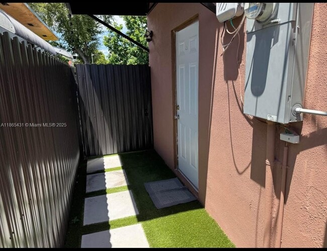 Building Photo - 1309 NW 55th Terrace