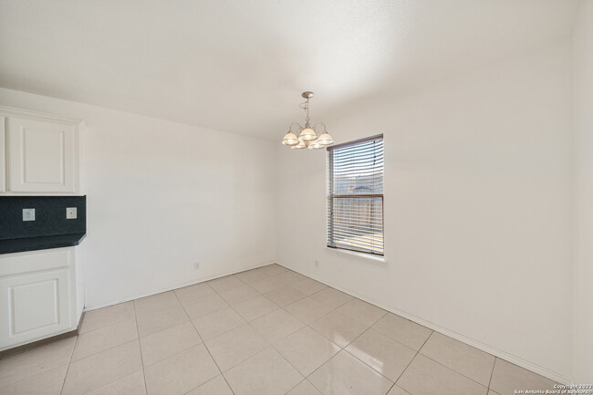 Building Photo - 5519 Red Canyon