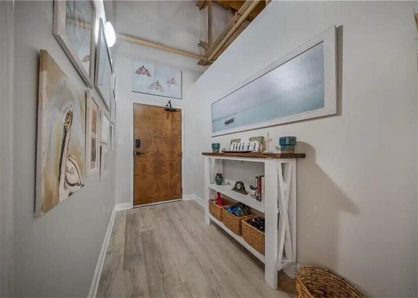 Building Photo - 308 St Louis St