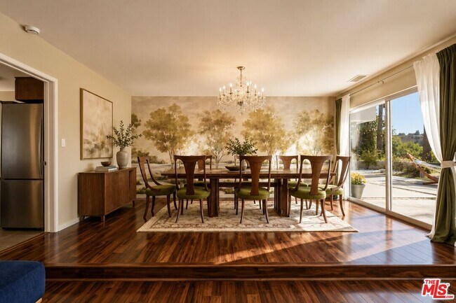 Building Photo - 2657 Zorada Dr