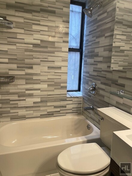 Building Photo - East 5th Street