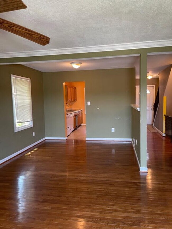 Building Photo - 16629 Geddy Ct