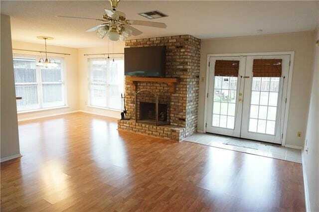 Building Photo - 4216 Loire Dr