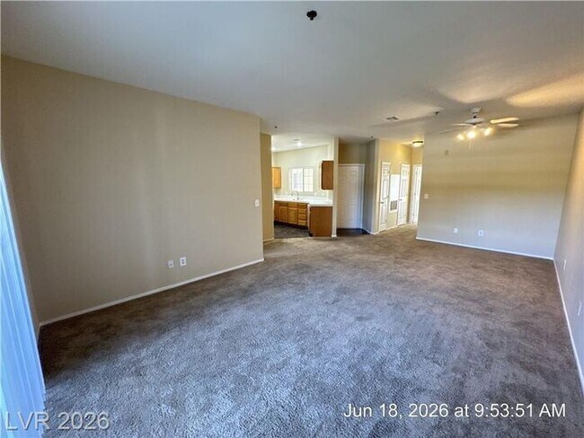 Building Photo - Green Valley Condo w/Community Pool!!
