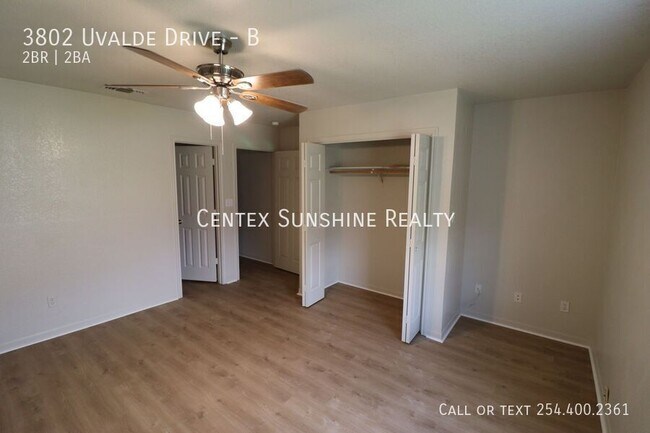 Building Photo - 3802 Uvalde Dr
