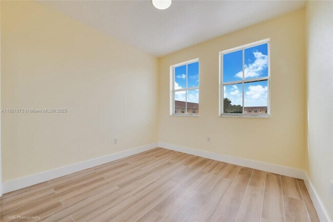 Building Photo - 24331 SW 108th Pl