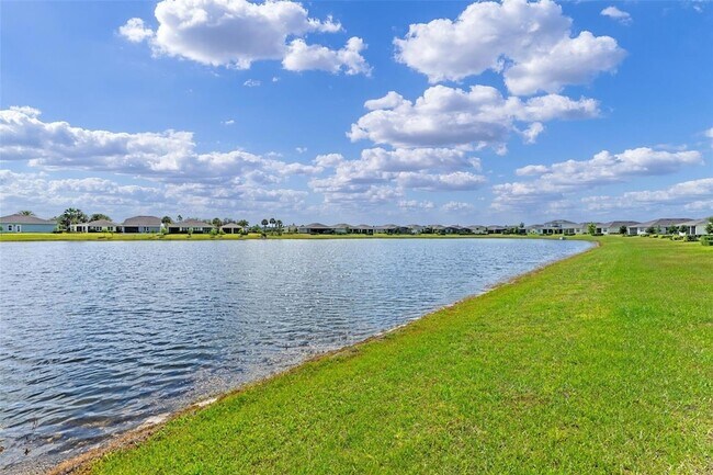 Building Photo - 6121 Blue Pond Wy