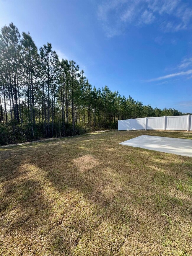 Building Photo - 1735 King Oaks Lp