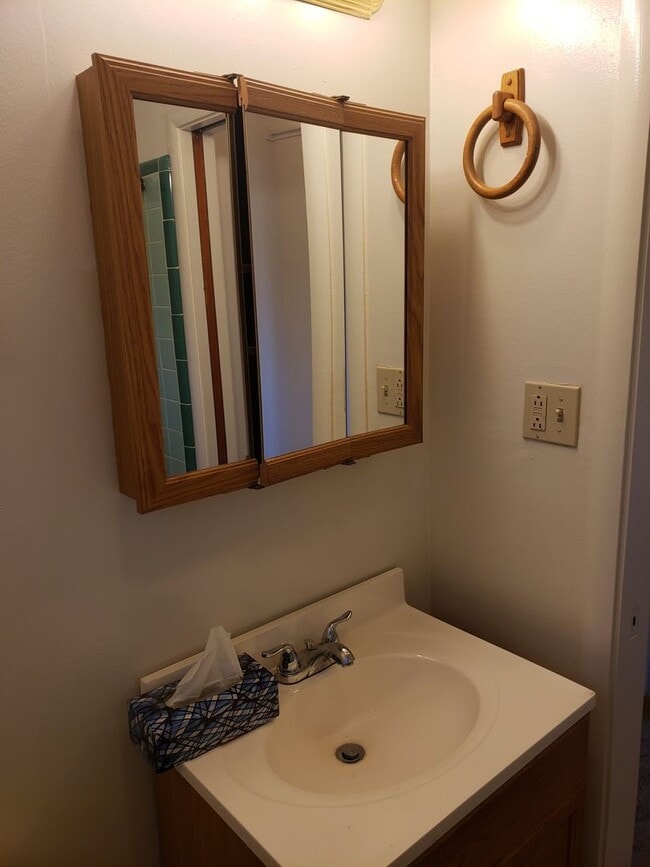 Building Photo - 940o