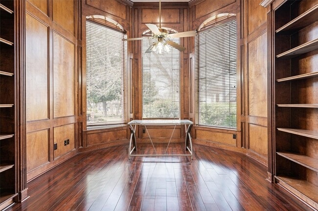 Building Photo - 3311 El Dorado Blvd