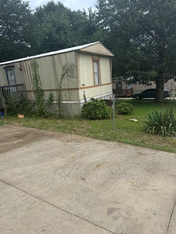 Primary Photo - 1815 Conley Rd