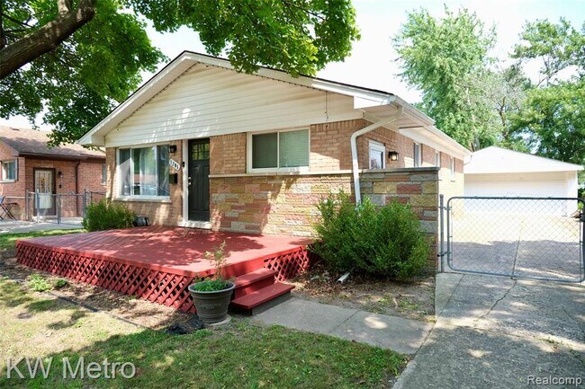 Building Photo - 1205 Alvin St