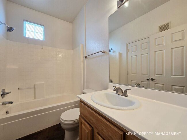 Building Photo - 5855 Valley Dr