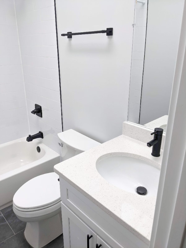 Building Photo - 1932 4th St NE