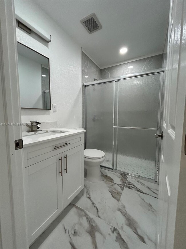 Building Photo - 670X SW 28th Terrace