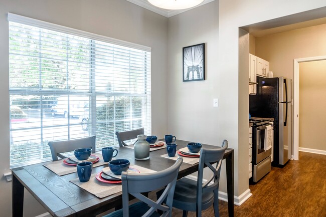 Charming Dining Room - Reflections on Sweetwater Apartments