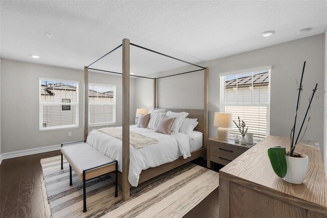 Building Photo - 5351 Bridge St