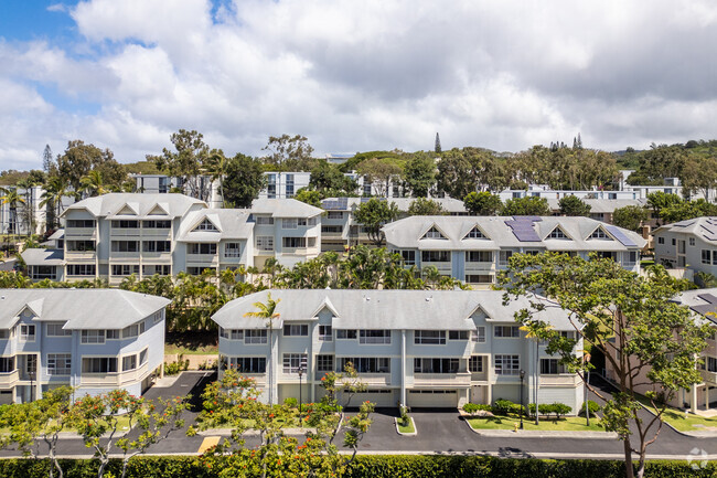 Building Photo - Moanalua