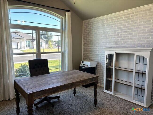 Building Photo - 2611 Bolzano Trl