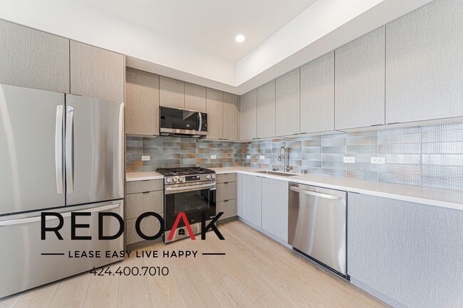 Building Photo - 5320 Cartwright Ave