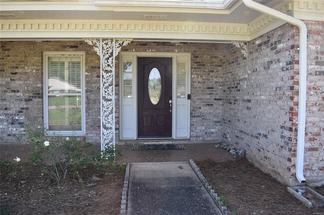 Building Photo - 414 Arrowhead Dr