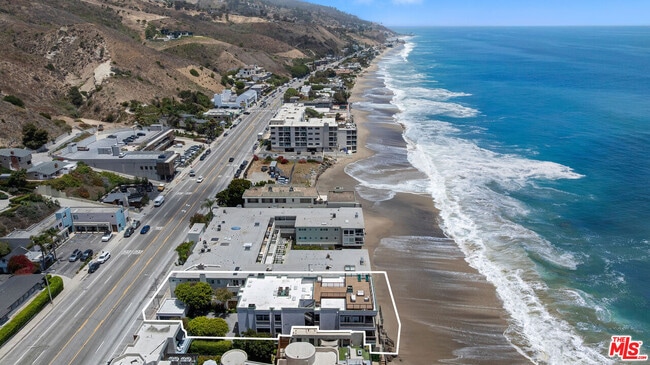 Building Photo - 22630 Pacific Coast Hwy