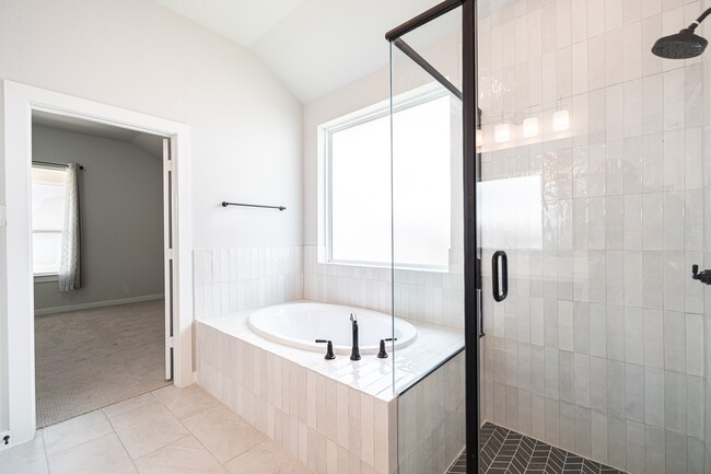 Building Photo - 24819 Yellow Spruce Cir