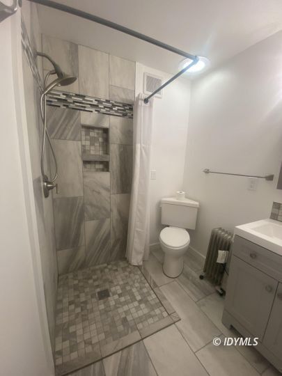 Building Photo - Move-In Ready Newer Tiny Home in The Forest