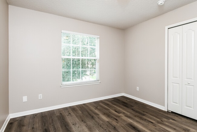 Building Photo - 1710 Madison Ivy Cir