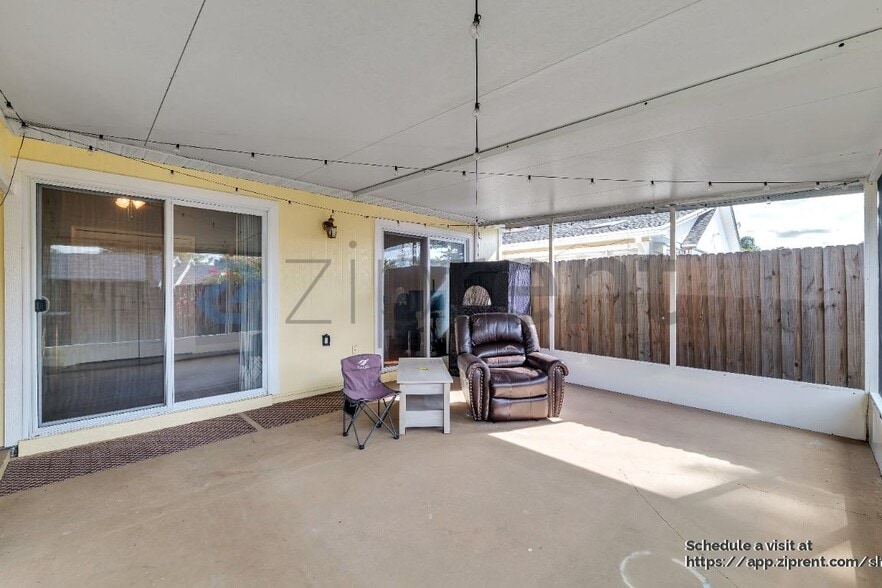 Building Photo - 208 Pap Finn Ct