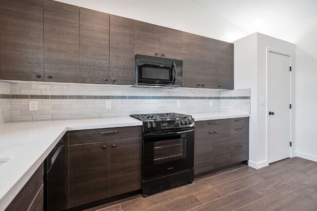 Building Photo - Brand new home in Garfield Historic District!