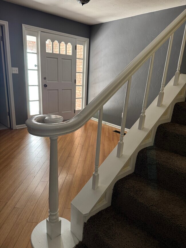 foyer by front door - 494 Teal Ln
