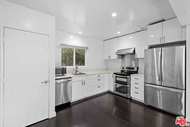 Building Photo - 1434 24th St