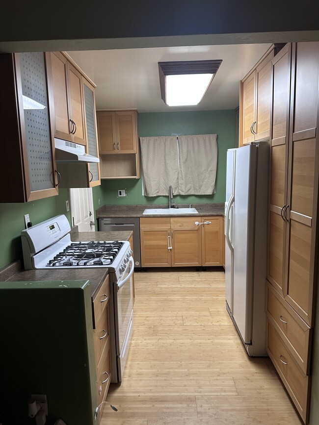 Building Photo - 109 Shasta St