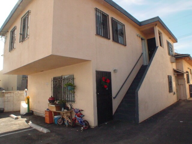 Primary Photo - 2424 Workman St