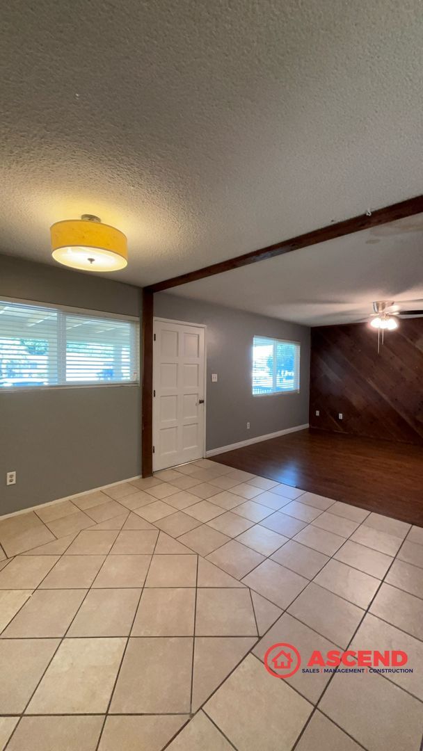 Building Photo - 3416 Parsley Ln