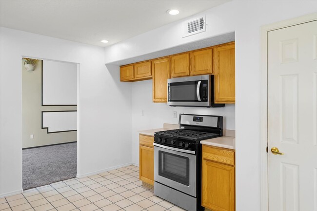 Building Photo - 4520 Ambrose Alday Loop SE