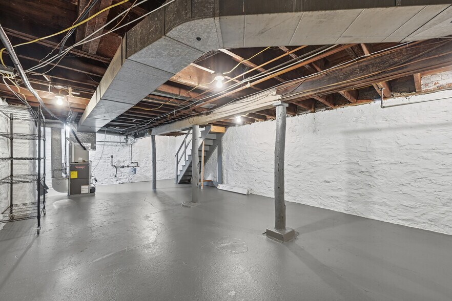 Building Photo - 3466 Perrysville Ave