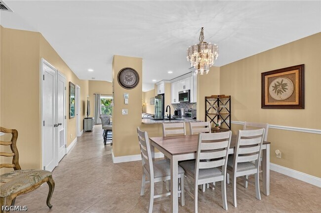 Building Photo - 8336 Charter Club Cir