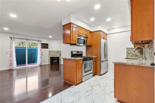 Building Photo - 14730 Normandie Ave