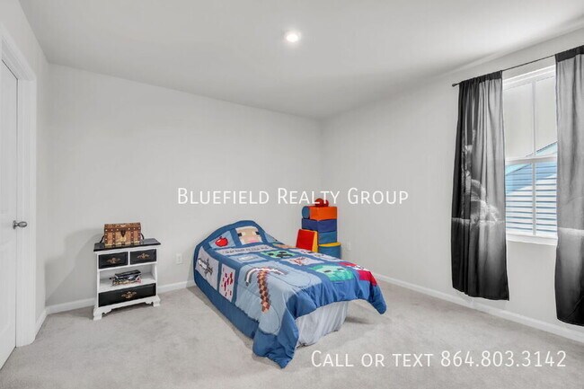 Building Photo - 244 Ingram Ct
