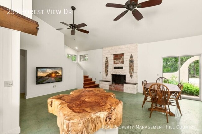 Building Photo - 259 Forest View Dr