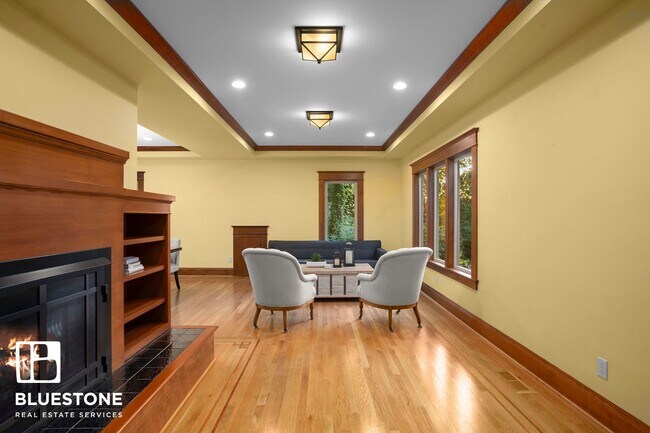 Building Photo - Beautiful 4 bedroom home in Palisades Neighborhood of Lake Oswego!