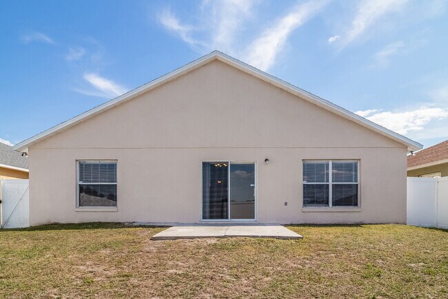 Building Photo - 2347 Topaz Trail