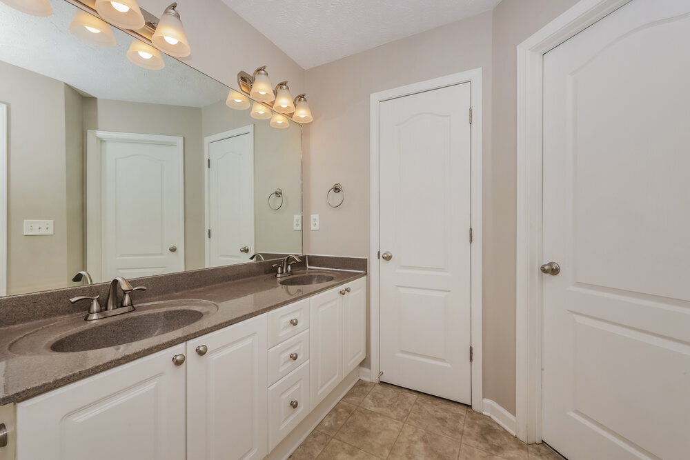 Building Photo - 4412 Sandpiper Ln